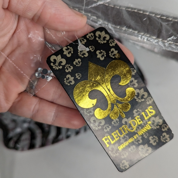 NWT HANANEL FLEUR DE LIS BLING ANIMAL PRINT CROSSBODY BAG - Picture 4 of 11